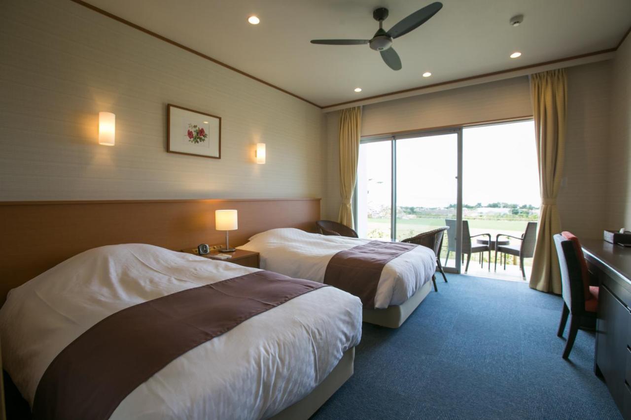 Sakura Resort Hotel Ishigaki Ishigaki  Exterior foto